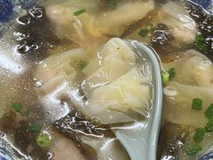 -无名氏宵夜小摊(祝家三姐妹馄饨店)