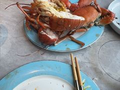 -雍容荟帝王蟹活龙虾展台自助(IFS黑金店)