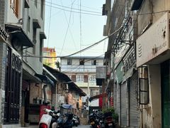 -正宗杨记普洱酸醋米线(总店)