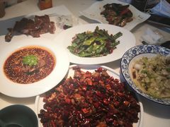-茅庐毛血旺(烟台大悦城店)
