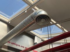 -UNI UNI(环亚凯瑟琳店)