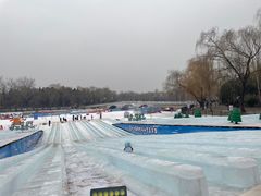 -欢乐水魔方水世界