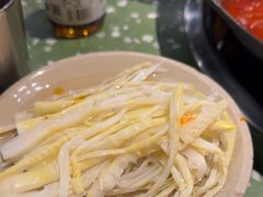 -五里关火锅(上海鑫耀·光环Live店)