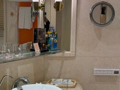 -芜湖白金汉爵大酒店