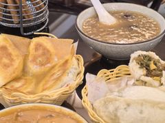 -方中山胡辣汤(顺河路店)