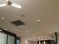 -港丽餐厅(高德置地店)