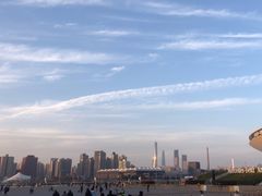 -梅赛德斯奔驰文化中心·停车场