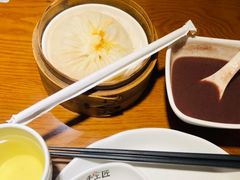 手拆蟹粉灌汤包-包小笼·金牌汤包(中山路店)