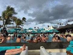 -FINNS Beach Club