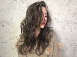 -SALON V