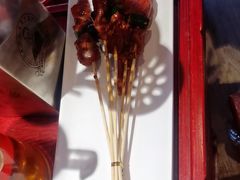 -爱你您·自家鱼塘·活水喷泉鱼火锅(八里店)