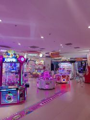 -乐多星球潮玩中心(沈阳嘉里城店)