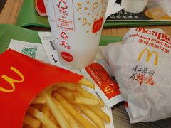 -麦当劳(阳朔益田西街店)