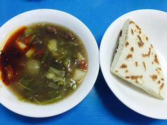 -刘老虎肉丸糊辣汤(总店)