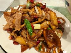 -蜗牛小馆醉乡民谣云南菜(惠新西里店)