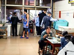 -正宗杨记普洱酸醋米线(总店)