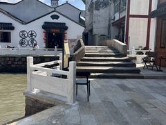 -丝绸小镇荻港古村