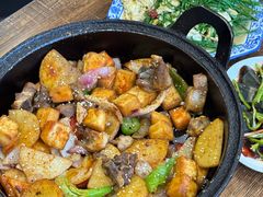 -老钟家烤羊排·敦伊阁清真餐厅胡羊焖饼