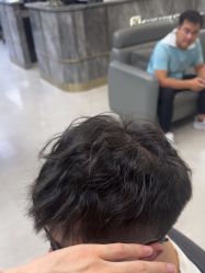 -苏奇发型·烫发染发