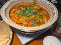 -魏铭鱼头捞饭(晋阳路店)