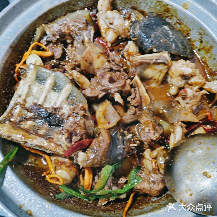 湖北特色火锅~甲鱼干锅！