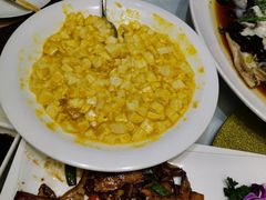 -胡记饭店(保工街店)