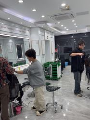 -镁连社·美联社