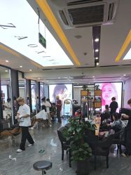 -藤野造型烫染·漂发