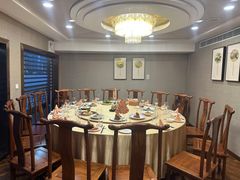 -新龙船黄浦江餐饮游船官方自营店