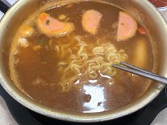 -拌来拌去石鍋拌飯(文鼎店)