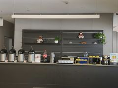 -浙江元通滨奥汽车有限公司(奥迪4S店)