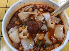 -覃肥叔桂林米粉(粮道街店)