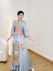点击看大图 -曼青婚纱礼服馆