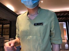 -三亚湾海居铂尔曼度假酒店