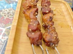 -乡村馕坑肉·烧烤·新疆菜·本地人更爱吃(阿勒泰首店)