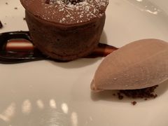 -db Bistro & Oyster Bar by Daniel Boulud(滨海湾金沙店)