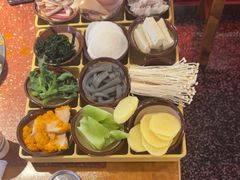 -赵美丽·重庆社区火锅·直营店(火车东站·中豪国际店)