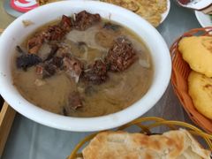 -何适山庄 ·可团建(水长城P2停车场店)