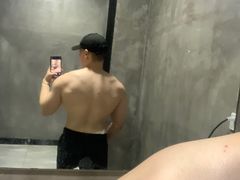 -英派斯健身旗舰店(海信国际中心馆)
