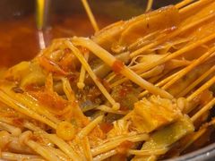 -沪上名羊天下•烤羊腿•东北烧烤•小龙虾(浦东直营总店)