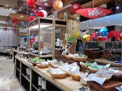 -上海皇廷花园酒店·西餐厅·自助餐
