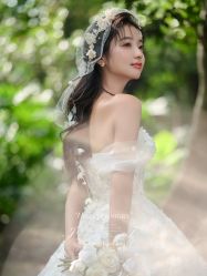 -雪中彩影婚纱摄影·微光艺术中心