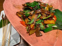 -云海肴·汽锅鸡·云南代表菜(天山百盛优客店)