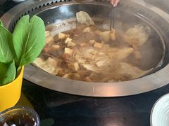 -三里屯土灶炖公鸡地锅鸡(江东店)