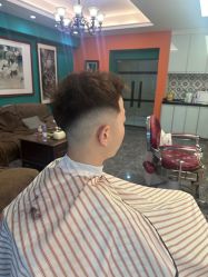 点击看大图 -鸿運 BARBER SHOP男士理发馆
