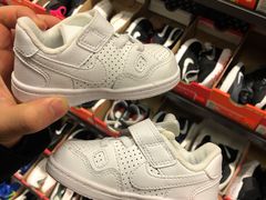 -上品折扣(回龙观店)
