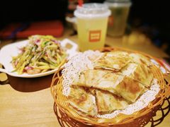 -胖哥俩肉蟹煲(杭州大厦中央广场店)