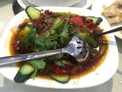 水煮牛肉-金瑞轩大酒楼·顺德鱼生·粤菜海鲜(东江国际店)