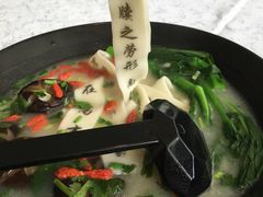 -海湾壹品·粤菜·早茶·烤鸭(拱北店)