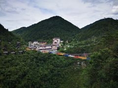 -蝶舞清江·恩施地心谷景区